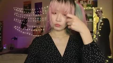 EveEva online show from March 2026 03:42:02 AM