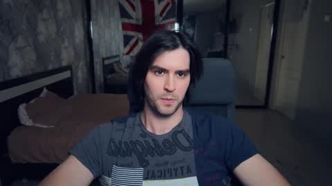 Keanu online show from December 2025 12:25:02 PM