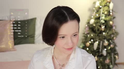 Essie  online show from January 2025 11:36:02 PM