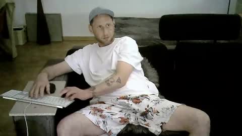 _fickerr online show from April 2026 02:20:01 AM