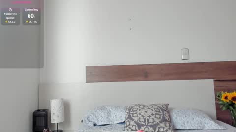 Snapshot of _fullmoon chatting on January 2025 09:19:01 PM fullmoon online show from January 2025 09:19:01 PM