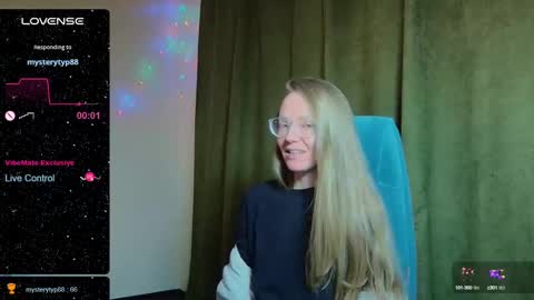 Snapshot of _goldilocks__ chatting on December 2024 03:30:01 PM _goldilocks__ online show from December 2024 03:30:01 PM