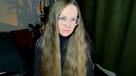 Snapshot of _goldilocks__ chatting on October 2025 04:57:02 PM _goldilocks__ online show from October 2025 04:57:02 PM