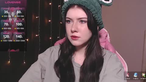 Snapshot of _gummybears_ chatting on January 2025 11:38:02 AM Tori online show from January 2025 11:38:02 AM