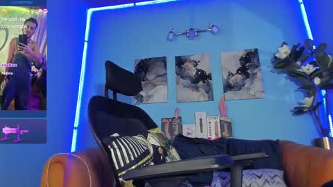 Mathews online show from October 2025 08:18:01 PM