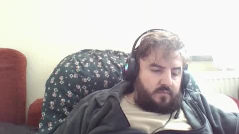  hasanhz.  online show from December 2025 07:34:01 AM