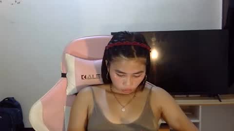 _hazumi online show from November 2025 08:03:01 AM