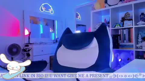 Snapshot of _heavenly_blue_ chatting on July 2026 12:05:01 AM Bluey online show from July 2026 12:05:01 AM
