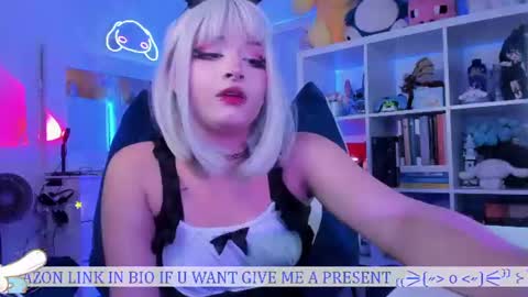 Snapshot of _heavenly_blue_ chatting on July 2026 12:17:01 AM Bluey online show from July 2026 12:17:01 AM