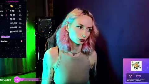 Snapshot of _helencarter chatting on May 2026 08:48:01 PM Helen Carter 3 Next stream 2330 MSC online show from May 2026 08:48:01 PM