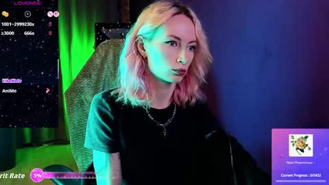 Snapshot of _helencarter chatting on May 2026 08:46:01 PM Helen Carter 3 Next stream 2330 MSC online show from May 2026 08:46:01 PM