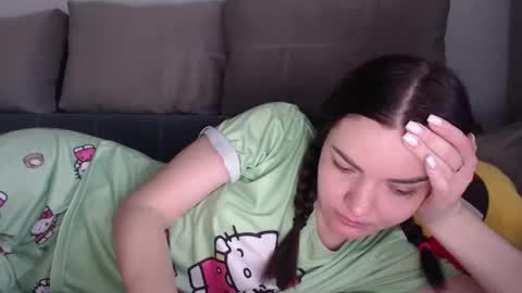 Criss4u online show from February 2026 07:09:02 AM