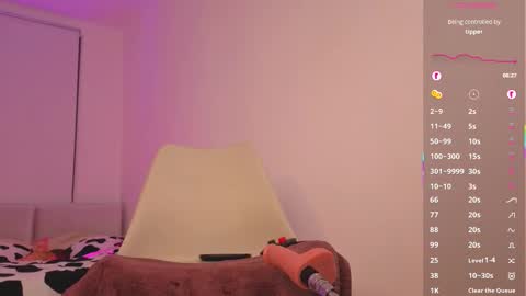 Anastasia online show from October 2025 06:39:01 PM