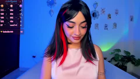 Snapshot of _hotpink chatting on February 2025 11:11:02 PM Jenn online show from February 2025 11:11:02 PM