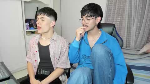 Snapshot of _jamesboy chatting on October 2025 01:06:02 AM James online show from October 2025 01:06:02 AM