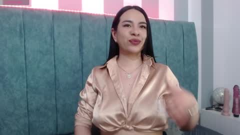 Julieta online show from December 2024 02:44:01 PM