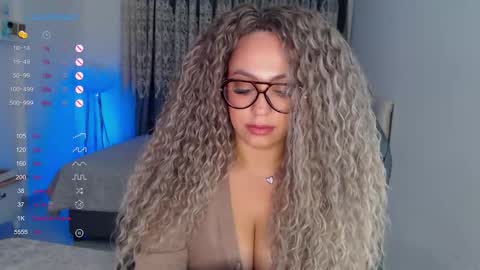 _just_a_queen_3 online show from January 2026 08:29:01 AM