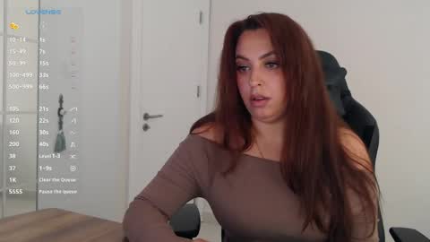 _just_a_queen_3 online show from May 2026 11:05:01 AM