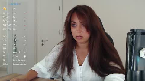 _just_a_queen_3 online show from July 2026 11:38:01 AM