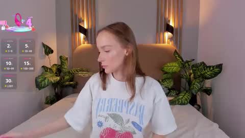 Kira online show from October 2025 07:09:02 AM