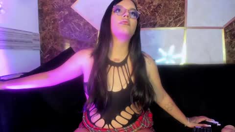 Snapshot of _katty_grey_ chatting on June 2026 08:59:02 PM _katty_grey_ online show from June 2026 08:59:02 PM
