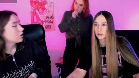 _kellykitten_ online show from February 2026 10:07:02 AM