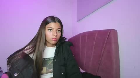 khloe sweet online show from February 2026 11:09:01 PM