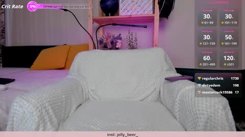 Kiara 0100 - 0700 UTC almost every day online show from October 2025 09:04:01 AM