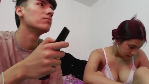 _kinkyy69_ online show from November 2025 06:08:01 PM