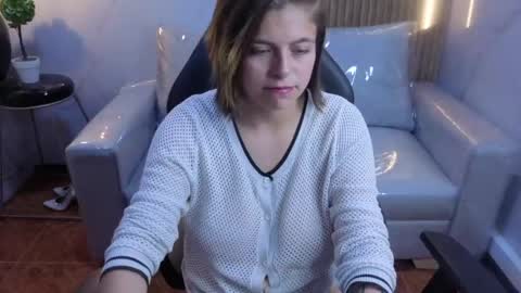 Snapshot of _kitten_1 chatting on May 2026 06:02:01 PM _kitten_1 online show from May 2026 06:02:01 PM