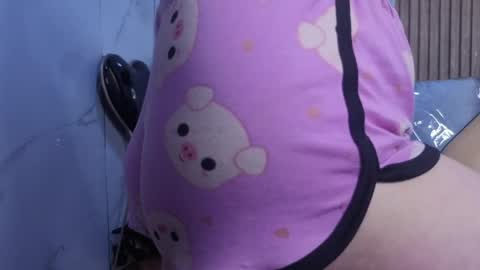 Snapshot of _kitten_1 chatting on May 2026 03:30:01 PM _kitten_1 online show from May 2026 03:30:01 PM
