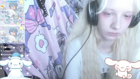  kuro  online show from December 2024 07:26:02 PM