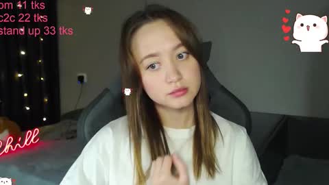 _lalune_ online show from January 2026 02:55:01 PM