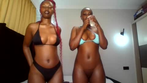 Snapshot of _latoyah chatting on July 2026 03:23:01 AM _latoyah online show from July 2026 03:23:01 AM