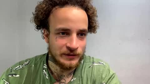 Layne online show from October 2025 07:10:02 AM