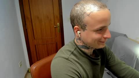 Layne online show from April 2026 02:36:01 PM