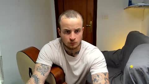 Layne online show from July 2026 02:05:01 PM