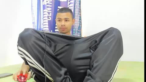 _logan_colton_ online show from November 2025 06:07:01 PM