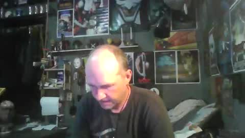 That guy online show from November 2025 10:30:01 PM