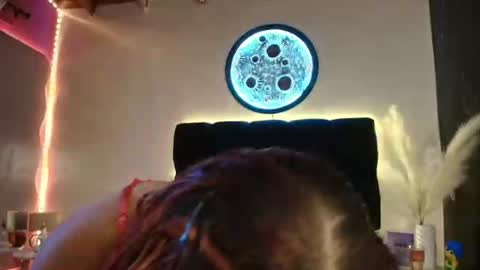 Lorrayne online show from July 2026 01:21:02 PM