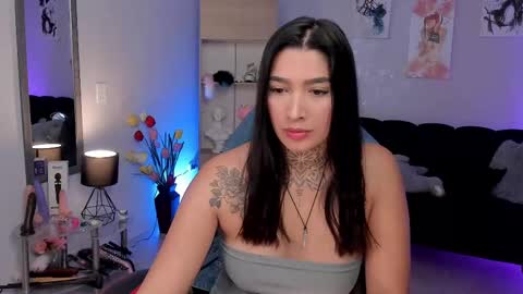  Laura  Independent Model  online show from February 2025 11:51:01 AM