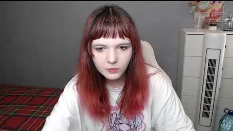 _lucy_666 online show from May 2026 02:33:02 PM