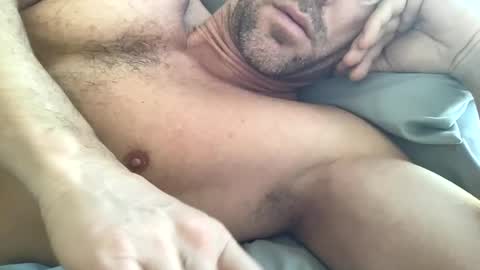 _lululeo_ online show from November 2025 05:13:02 PM