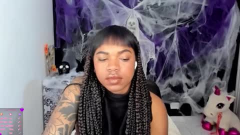 MARCELA online show from November 2025 09:06:01 PM