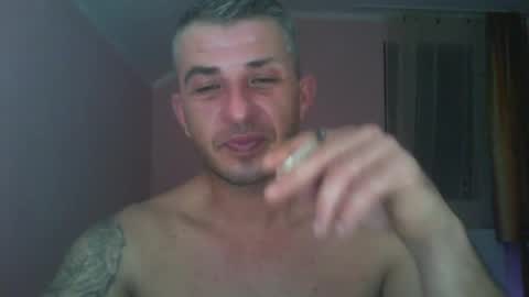 Snapshot of _marrrio chatting on January 2025 10:47:02 PM _marrrio online show from January 2025 10:47:02 PM