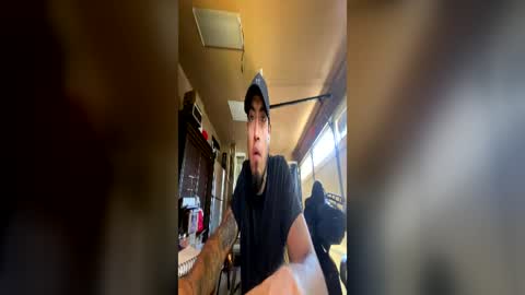 Snapshot of _mass_shaft_ chatting on June 2026 10:34:02 PM Mass Shaft online show from June 2026 10:34:02 PM