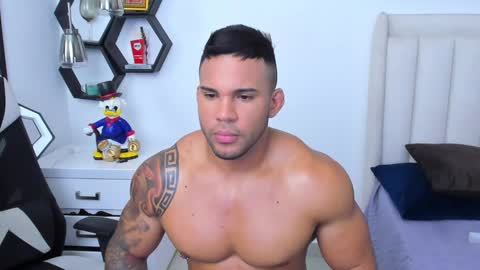 _matthew_santos_ online show from February 2025 02:17:01 AM