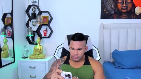 _matthew_santos_ online show from September 2025 10:48:02 PM