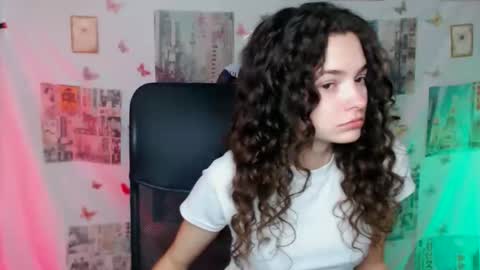 Susie online show from April 2026 06:31:01 AM