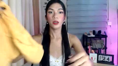 Melly online show from February 2026 09:34:01 PM